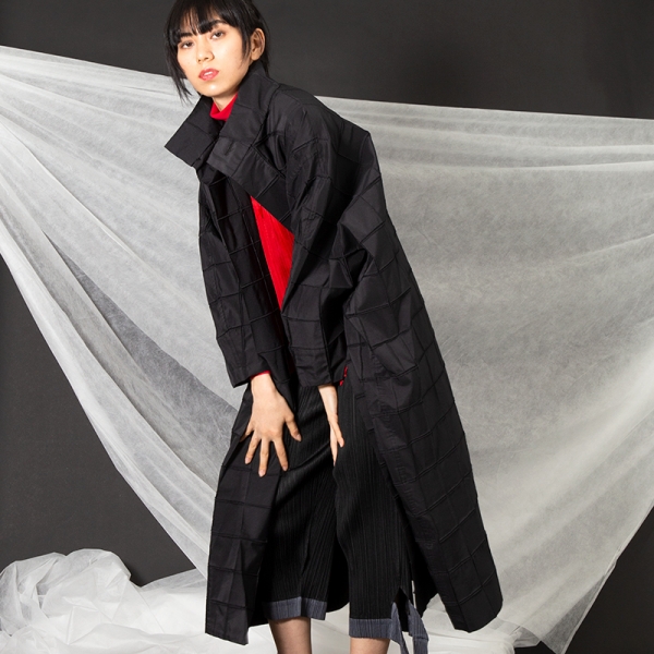 A-POC ABLE ISSEY MIYAKE Grid Pattern Stand-collar Coat Black 1