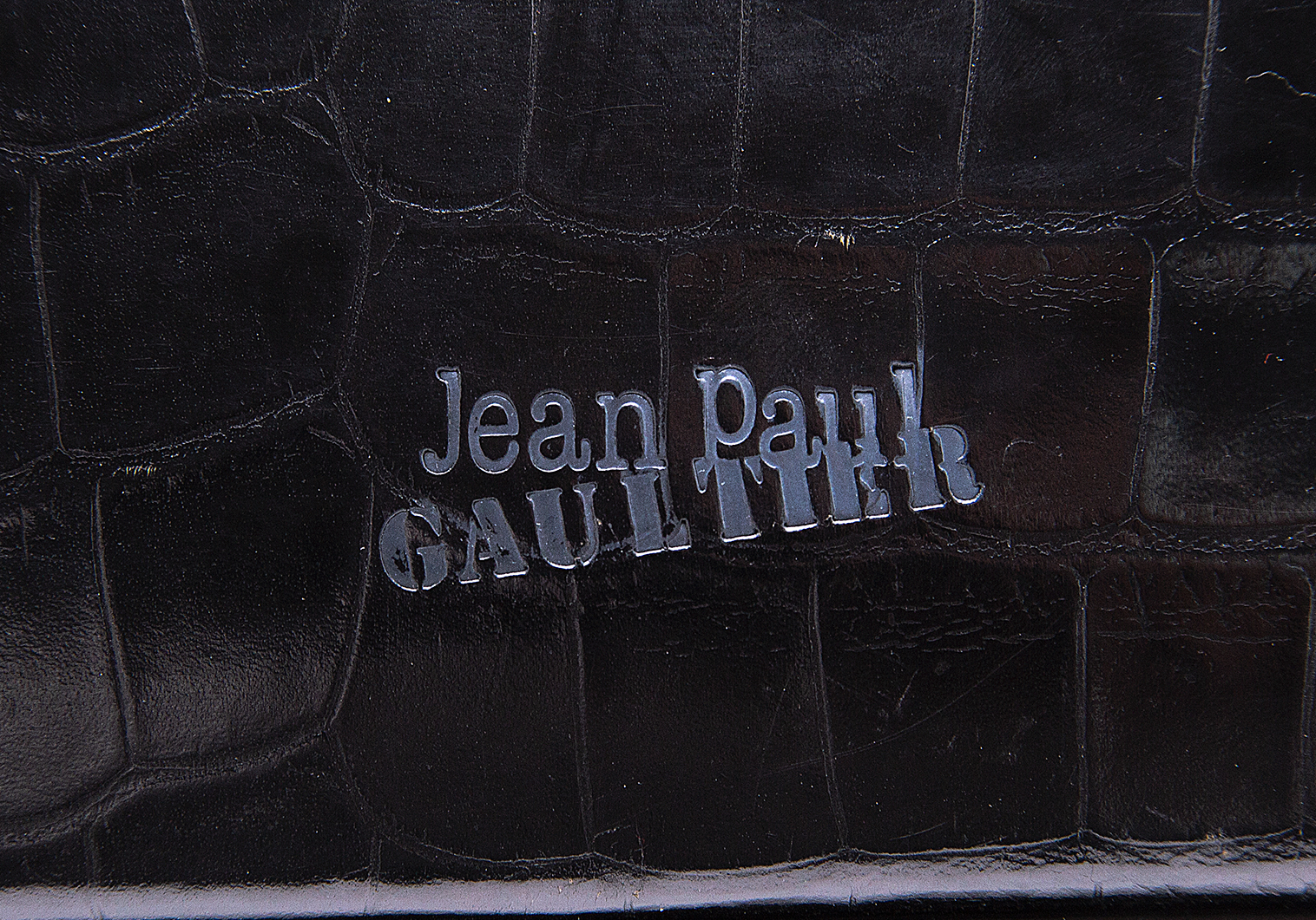 ジャンポールゴルチエJean Paul GAULTIER クロコ型押しバニティバッグ 黒