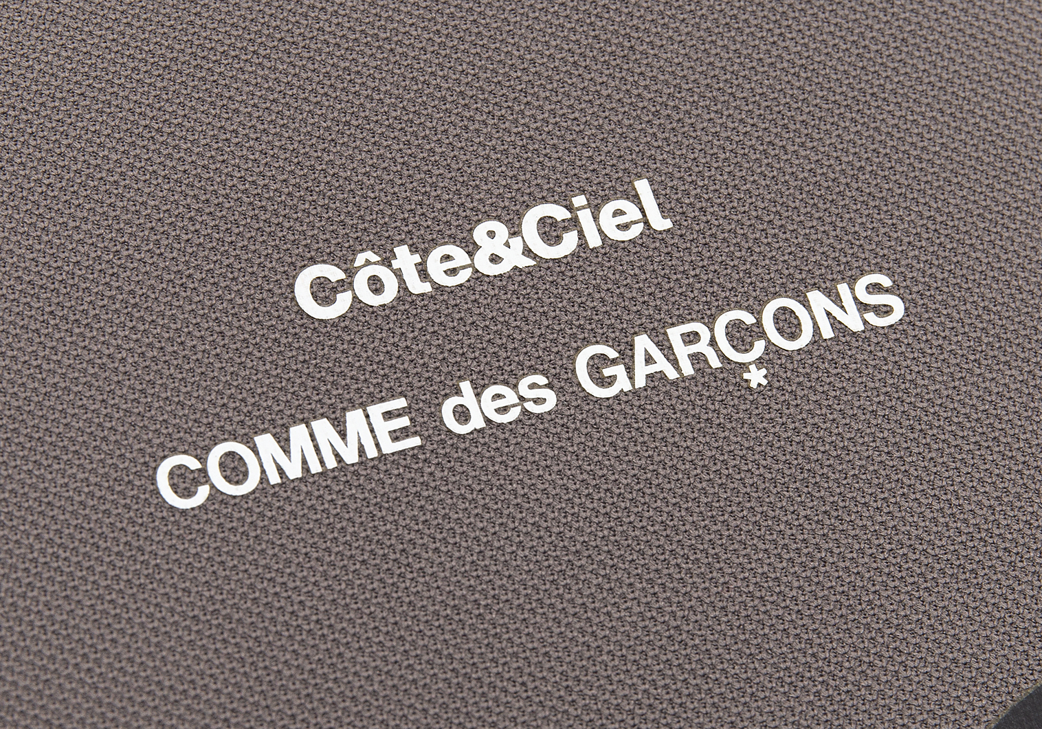 コムデギャルソン×コートエシエルCOMME des GARCONS×Cote&Ciel MacBook