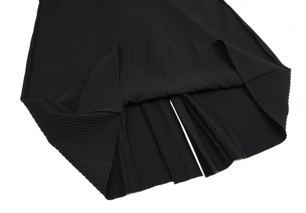 ISSEY MIYAKE me Cord Gather Fine Knit Pleats Dress Black F | PLAYFUL