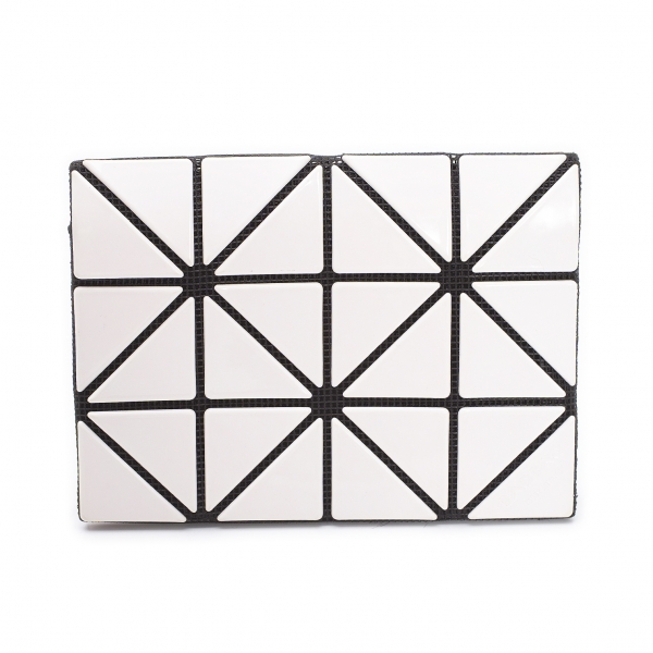 バオバオ イッセイミヤケ BAO BAO ISSEY MIYAKE カードケース 薄ピンク