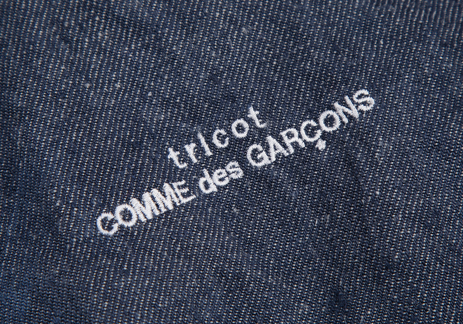 トリココムデギャルソンtricot COMME des GARCONS ワンポイント刺繍