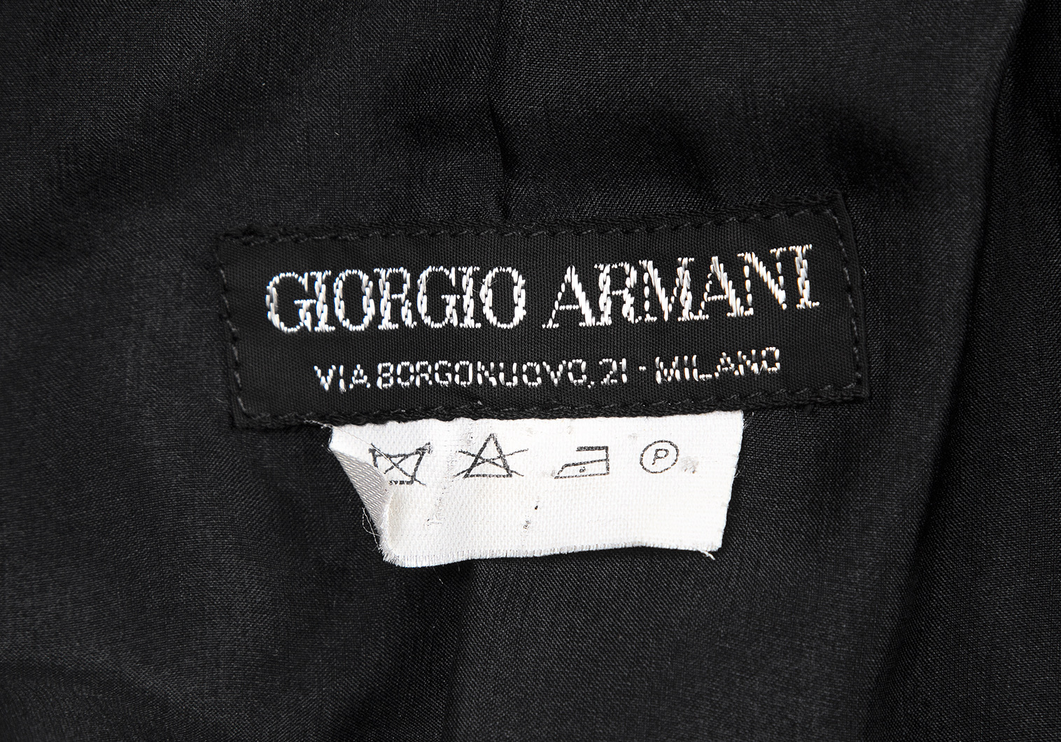 ジョルジオ アルマーニGIORGIO ARMANI ベロアショールカラージャケット