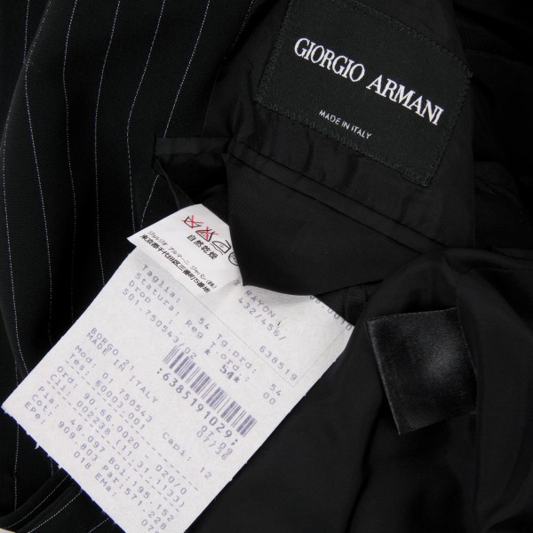 ジョルジオ・アルマーニ スーツ 黒タグ-