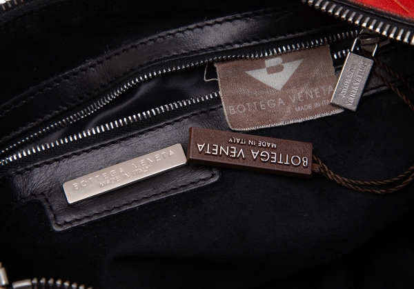 Bottega Veneta Black Intrecciato Leather Messenger Bag Bottega Veneta