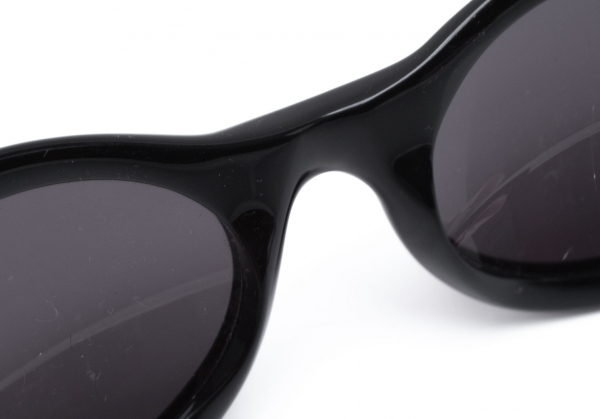 Gucci Black Micro Rectangular Female Sunglasses