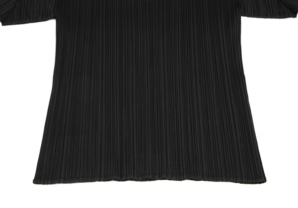 Pleats Please Issey Miyake Plissé Short-Sleeve T-Shirt - Black