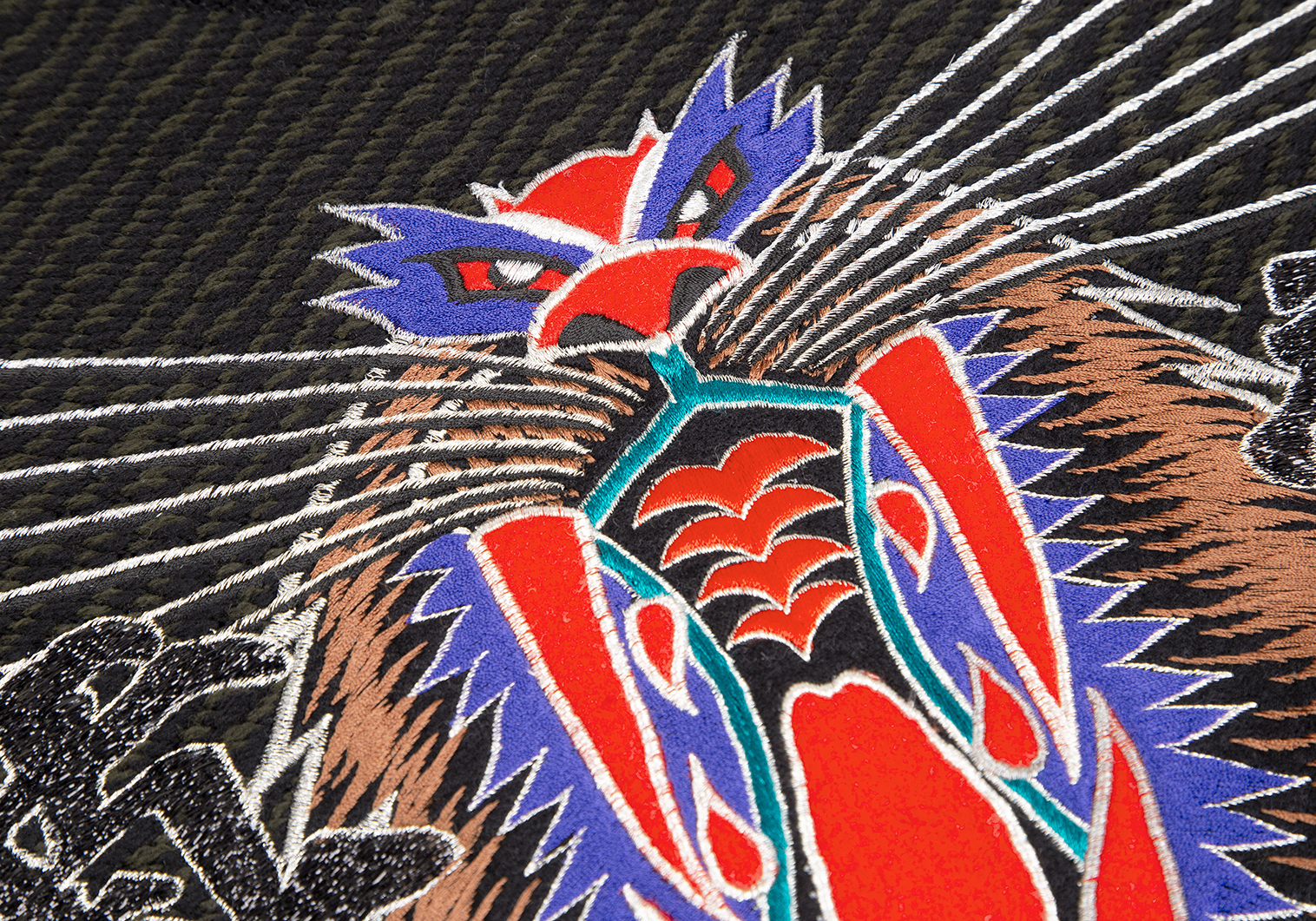 カンサイ インターナショナルKansai INTERNATIONAL タイガー刺繍 