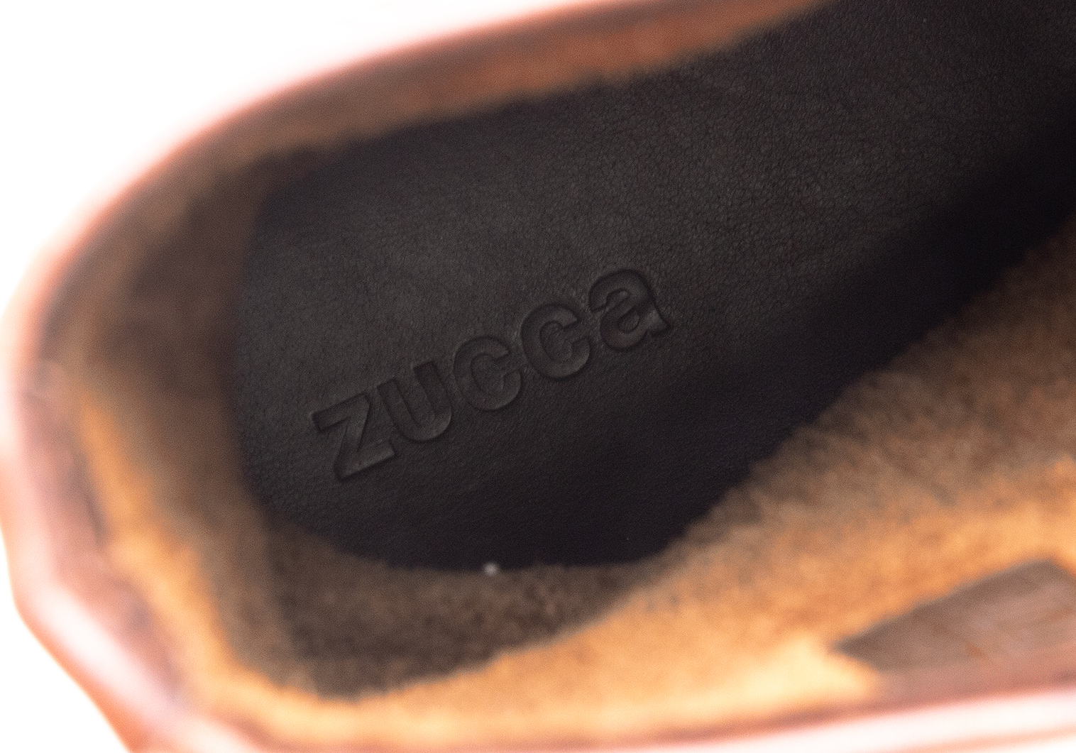 かかとの減りも少ないです美品 ZUCCa リアルファー モカシン ブーツ 定価 ¥39900 サイズL