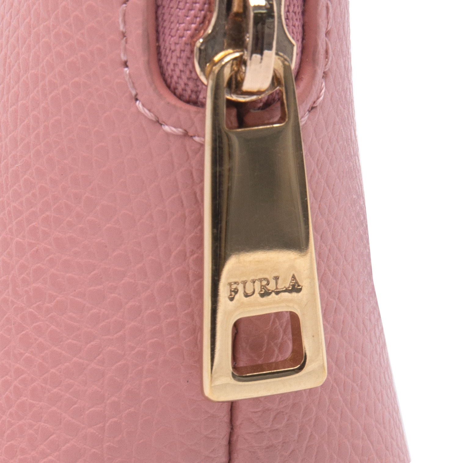 フルラFURLA 半月型ポーチ ピンク