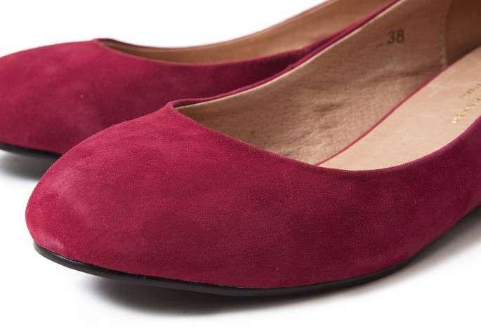 SALE) Sentore Amaranto suede pumps Red 38 | PLAYFUL