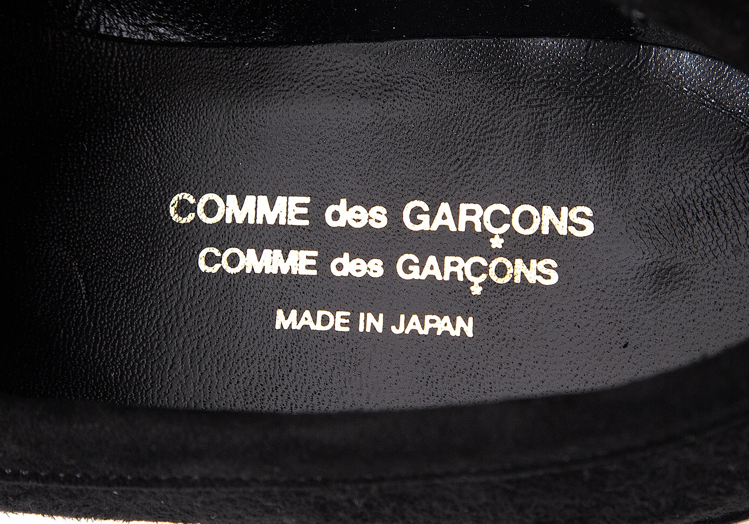 コムコム コムデギャルソンCOMME des GARCONS スウェードリボン