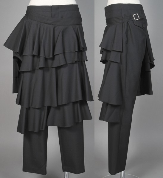 コムデギャルソン ブラックCOMME des GARCONS BLACK 3段巻きスカート