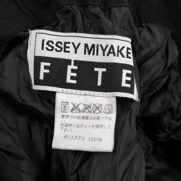 ISSEY MIYAKE FETE Twisted Pleats Synthetic Suede Jacket Black 3