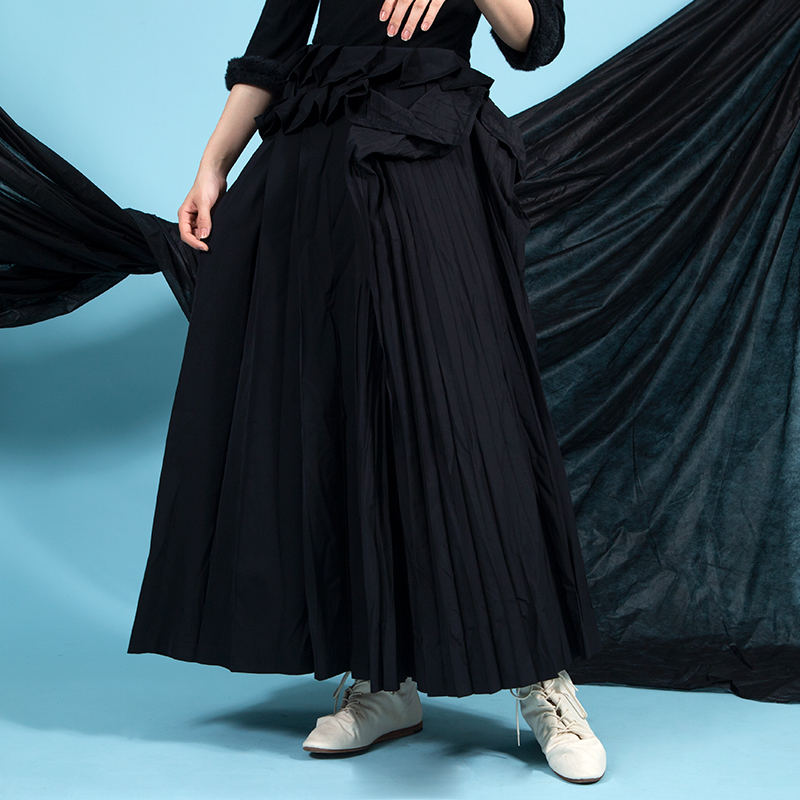 【美品】yohji yamamoto■ヨウジヤマモト プリーツスカート 黒定価43200円