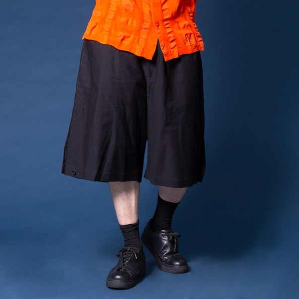 BLACK Scandal Yohji Yamamoto Side Slit Layer Half Pants Black 3 