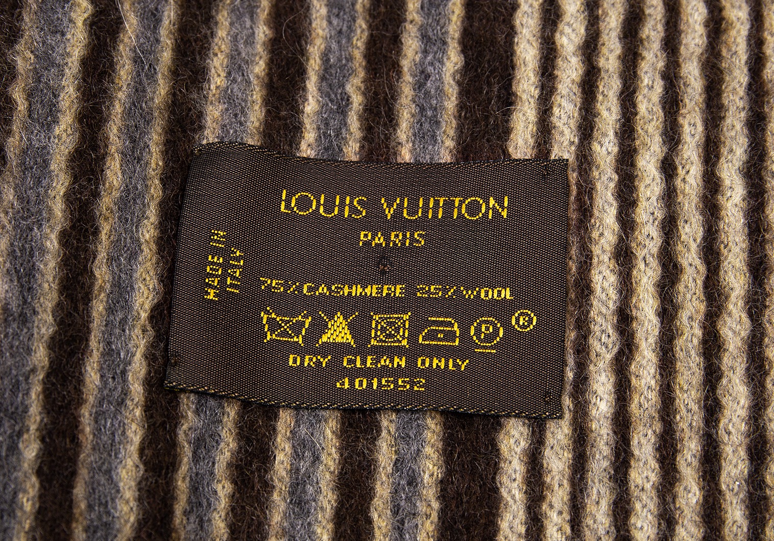 ルイ・ヴィトンLOUIS VUITTON ストライプカシミヤフリンジ